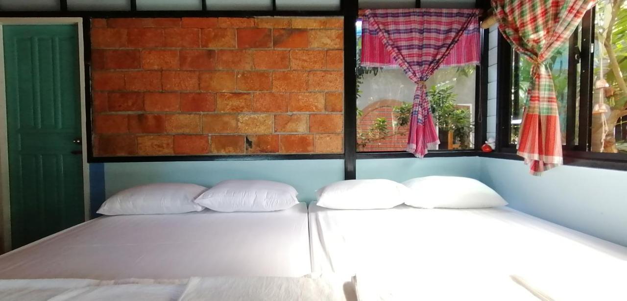 Albergue Sun smile Ubon Ratchathani Exterior foto