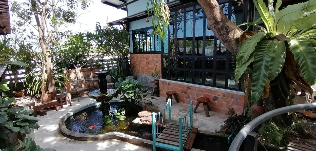 Albergue Sun smile Ubon Ratchathani Exterior foto