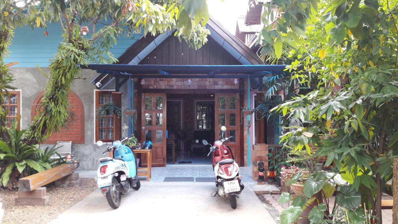 Albergue Sun smile Ubon Ratchathani Exterior foto