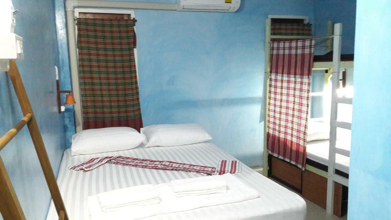 Albergue Sun smile Ubon Ratchathani Exterior foto
